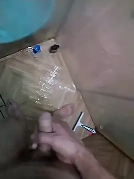 Snapshot of Pio185 chatting on 03-11-26, 10:26 Pio185 online show from 03-11-26, 10:26