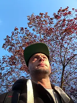 Carlosmauricio123 online show from 04-21-26, 10:49
