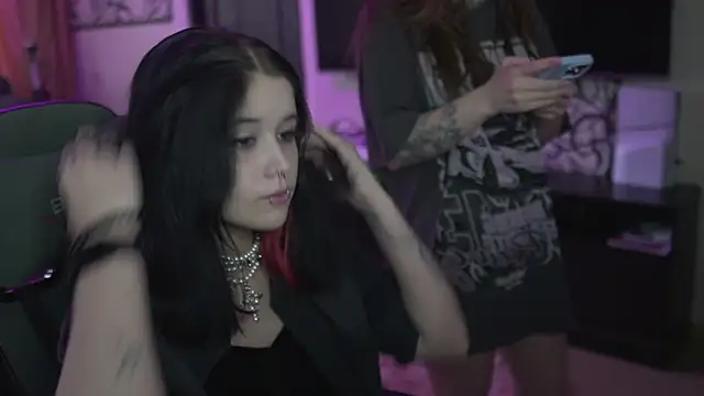 Snapshot of lis_silver chatting on 02-26-26, 06:57 lis silver online show from 02-26-26, 06:57