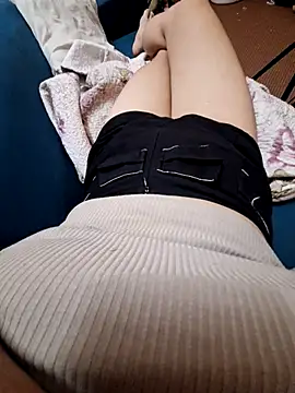 Lovelyx0x online show from 10-12-25, 01:18