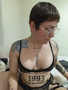 xjuanaxmaldadxxx online show from 08-03-26, 11:20