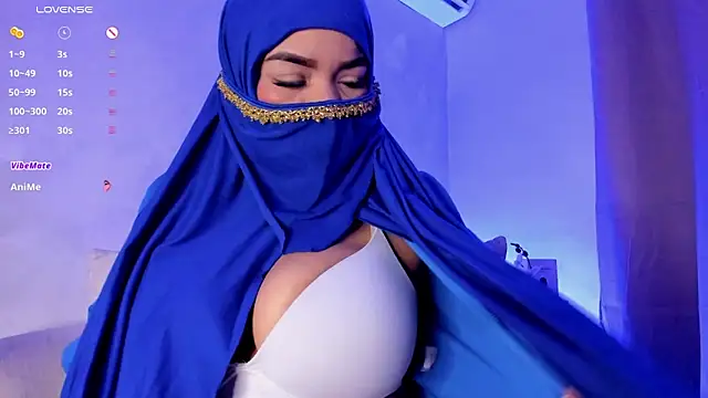 Snapshot of thaira_aly chatting on 06-10-26, 11:06 thaira aly online show from 06-10-26, 11:06
