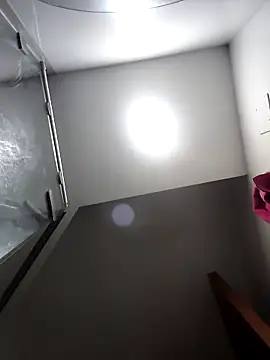 Megara 25 online show from 04-05-26, 03:19