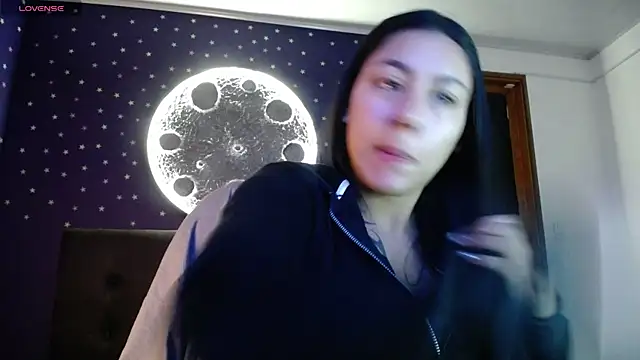 Megara 25 online show from 04-09-26, 12:33