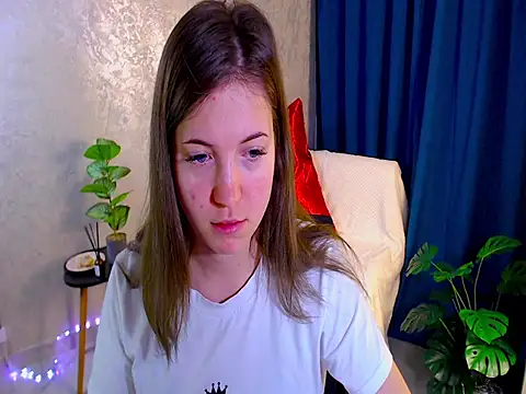 arlana klart online show from 11-14-25, 01:31