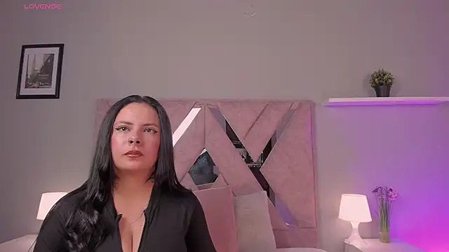 angelica cross  online show from 06-11-26, 08:17