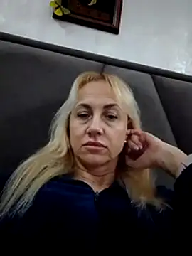 KissMiSveet online show from 01-17-26, 06:33