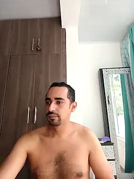 stivenlujan69 online show from 01-14-26, 04:10