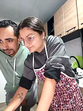 stivenlujan69 online show from 12-03-25, 01:06