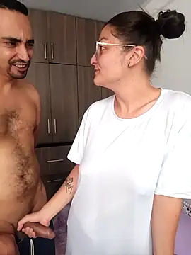 stivenlujan69 online show from 10-30-25, 02:25