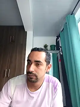 stivenlujan69 online show from 01-17-26, 10:57