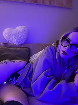 marnemzavar444 online show from 11-21-25, 09:36