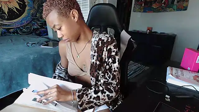 Snapshot of tsunamitori chatting on 11-17-25, 05:06 tsunamitori online show from 11-17-25, 05:06