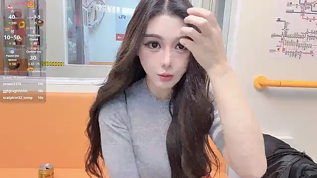 za-02605 online show from 10-25-25, 02:17