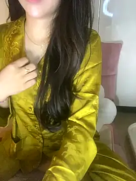 RubyBerry online show from 10-29-25, 06:23