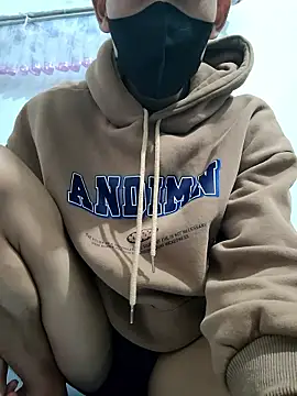 Minh online show from 01-12-26, 03:30