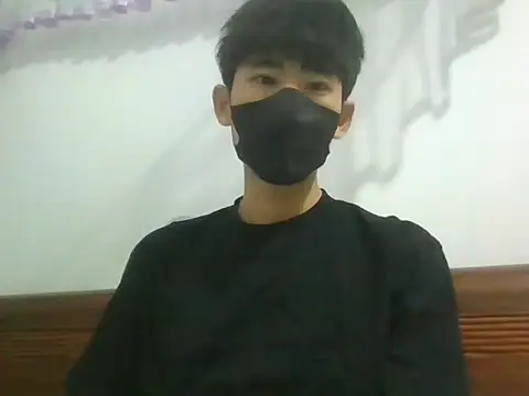 Minh online show from 11-06-25, 05:22