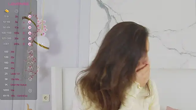 AdoraCortes online show from 09-09-25, 05:33