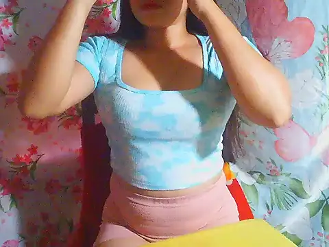 Katie Winslet online show from 02-01-26, 11:58