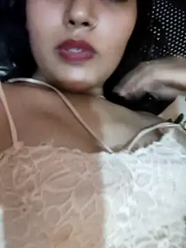 Snapshot of Mahi_Love143 chatting on 10-08-25, 04:14 Mahi Love143 online show from 10-08-25, 04:14