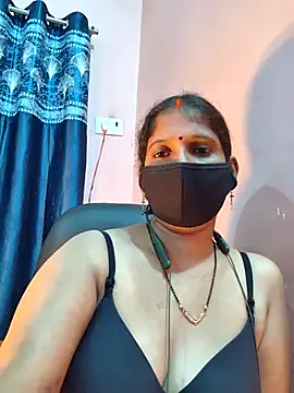 Snapshot of Sonalihot_ chatting on 12-16-25, 07:18 Sonalihot online show from 12-16-25, 07:18