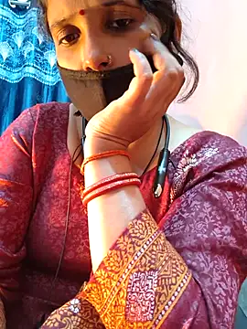 Snapshot of Sonalihot_ chatting on 02-10-26, 06:07 Sonalihot online show from 02-10-26, 06:07