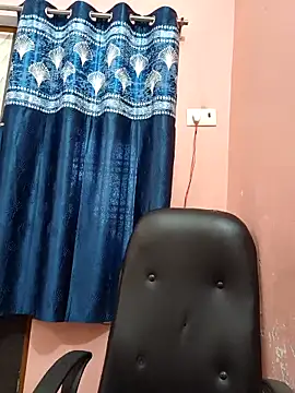 Snapshot of Sonalihot_ chatting on 02-15-26, 07:51 Sonalihot online show from 02-15-26, 07:51