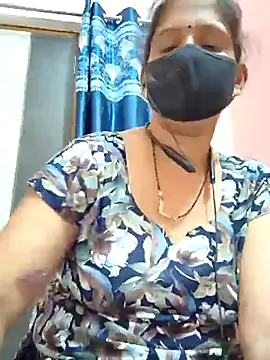 Sonalihot  online show from 10-18-25, 01:24