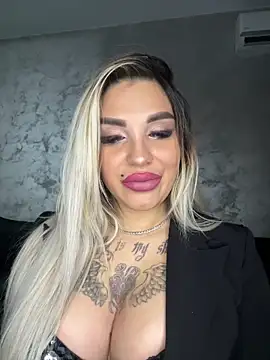 Princess-Jasmine07 online show from 12-15-25, 02:56