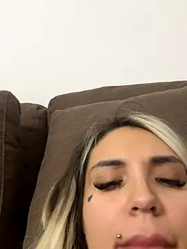 Princess-Jasmine07 online show from 11-11-25, 08:58