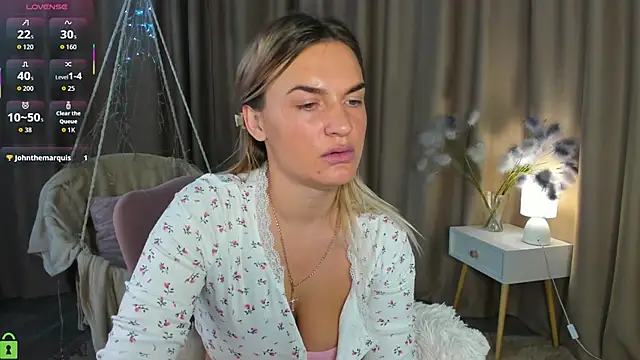 Marie Ellie online show from 10-01-25, 01:55