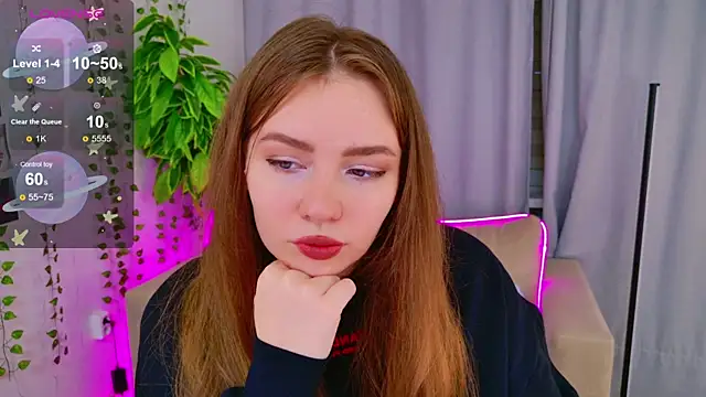 Moon  Bunny online show from 10-16-25, 03:20