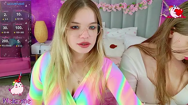 Moon  Bunny online show from 02-05-26, 12:34