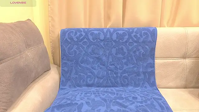 Snapshot of onebigkisss chatting on 05-13-26, 08:54 onebigkisss online show from 05-13-26, 08:54