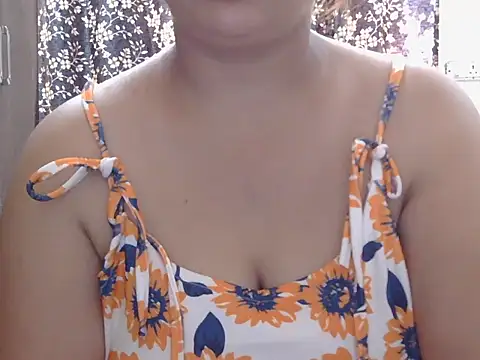 Roxy sweety  online show from 09-28-25, 05:03