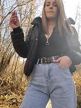 YOOUR EVAA online show from 11-08-25, 08:40