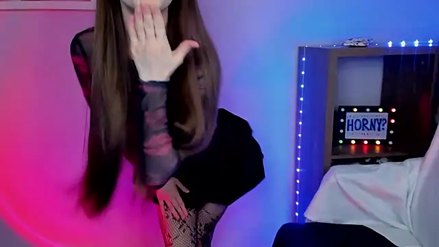 LuxMaya online show from 03-31-26, 06:37