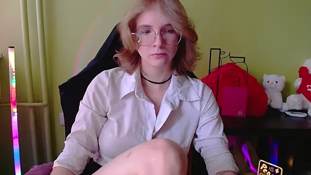 Snapshot of juicyPenny chatting on 06-10-26, 12:39 juicyPenny online show from 06-10-26, 12:39