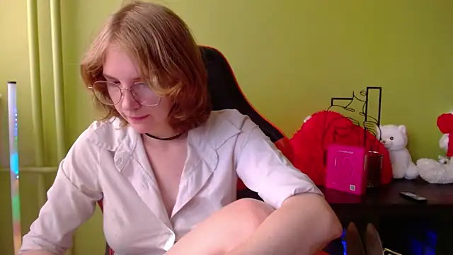juicyPenny online show from 06-20-26, 06:18