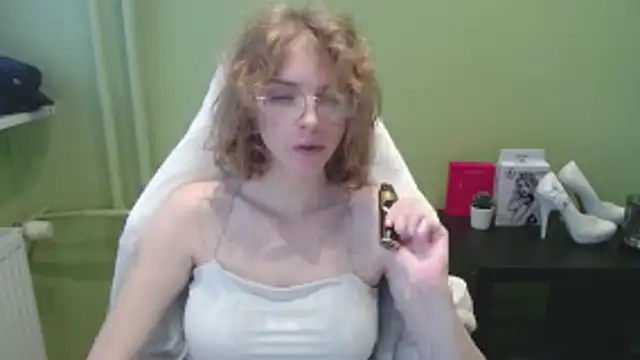 juicyPenny online show from 11-29-25, 11:10