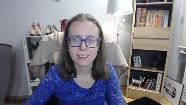 sweetxLizzy online show from 10-29-25, 05:28