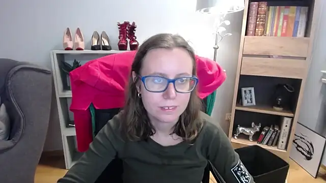 sweetxLizzy online show from 11-04-25, 05:22