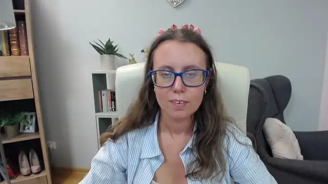 Snapshot of sweetxLizzy chatting on 07-07-26, 06:47 sweetxLizzy online show from 07-07-26, 06:47