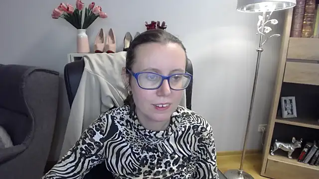 sweetxLizzy online show from 12-04-25, 05:39