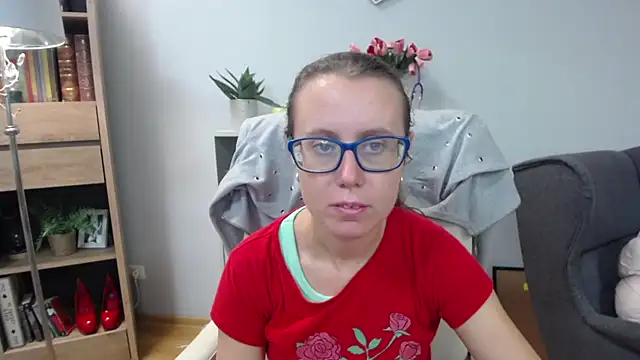 Snapshot of sweetxLizzy chatting on 07-21-26, 04:25 sweetxLizzy online show from 07-21-26, 04:25