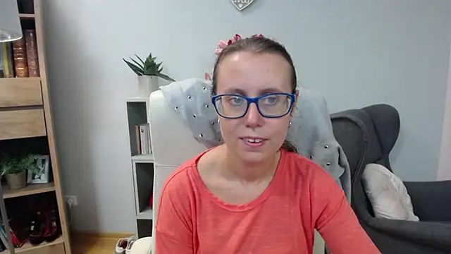 Snapshot of sweetxLizzy chatting on 07-08-26, 04:24 sweetxLizzy online show from 07-08-26, 04:24