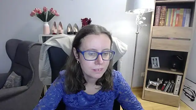 sweetxLizzy online show from 11-26-25, 05:29