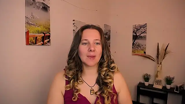 Darklure  online show from 09-09-25, 08:51