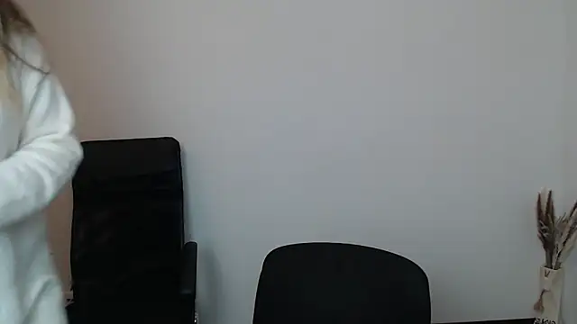 Darklure  online show from 10-29-25, 10:20