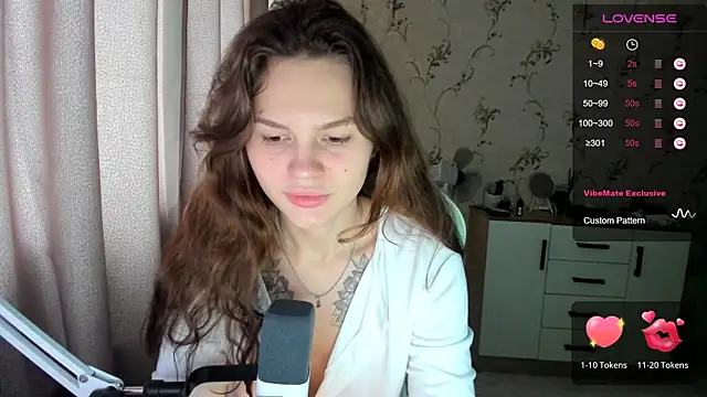 yourdreamm  online show from 09-23-25, 07:59